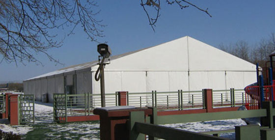 China Hot Sale 20m Width White Outdoor Warehouse Tent With Waterproof PVC Fabric supplier