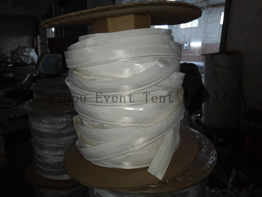 China 10mm Tent Accessories PVC Fabric 850gsm 30mm Double Flap Keder For Advisement Usage supplier